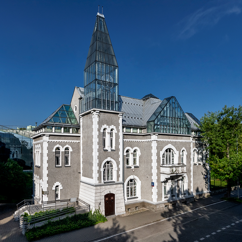 250802 00082 Pzm0067 Hdr 251114